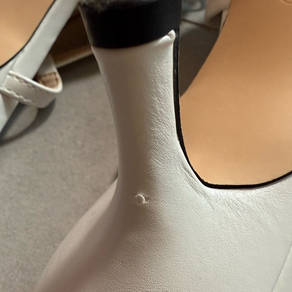 Coutgo Women‘s Bow Tie Slingback Pumps Pointed Toe Kitten Low Heel - Picture 12 of 12